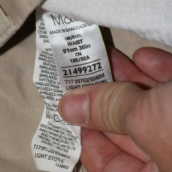 M&S Collection Shorts - Waist 36x8.5 Inseam - Length 18 - Rise 9.5 - Picture 4 of 8